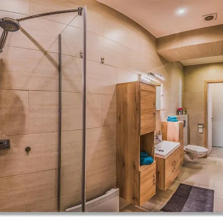 Cozy In Downtown -modern And New Stylish With Ac And Easy Self Check In Anytime-